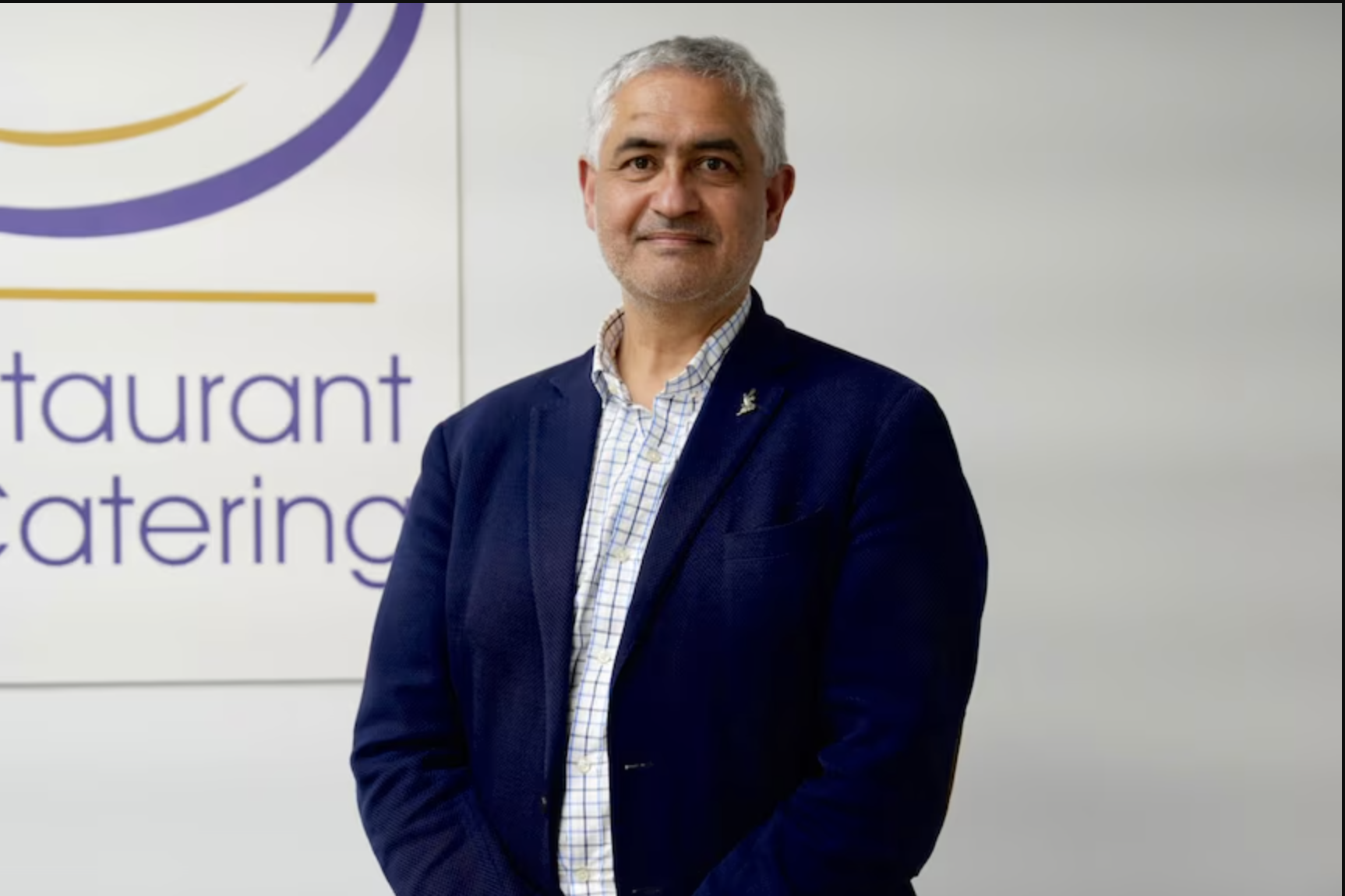 Suresh Manickam Headshot